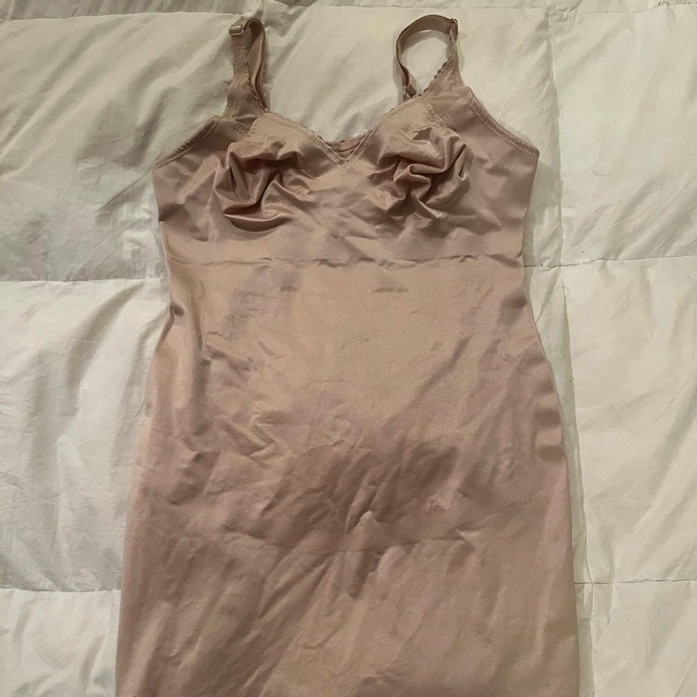 Ruby Ribbon Tan Shaper Slip - Size 38